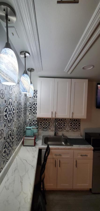 Eleg Stu Apt With Lux Amnts Steps Frm Nautical Mile 弗里波特 外观 照片
